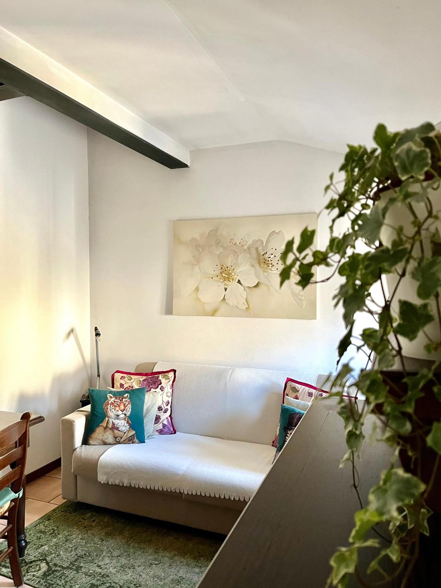 Porto Valentino Apartment Sirmione Exterior foto